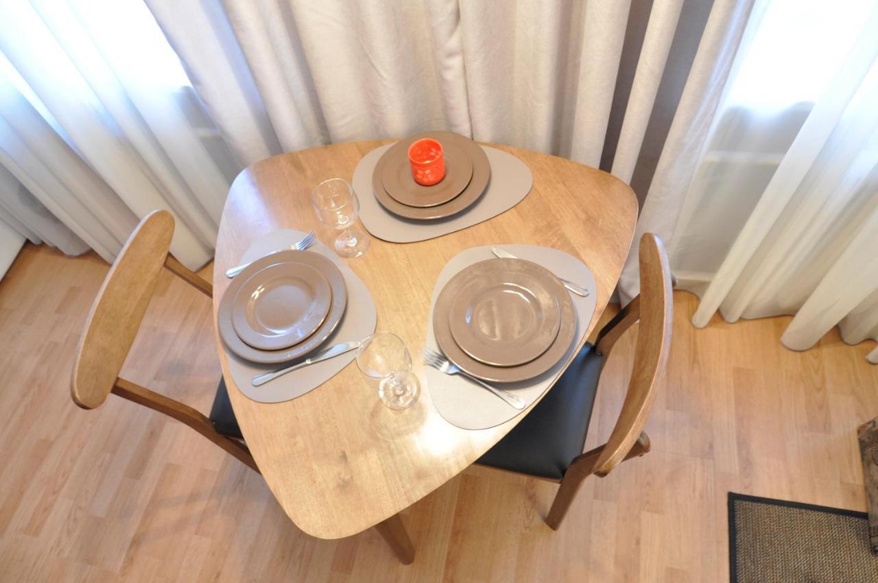 Grafovi Apartments Narva Ngoại thất bức ảnh